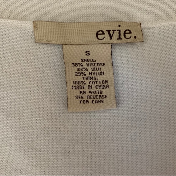 Off white button down cardigan by Evie, Size S - Picture 4 of 4
